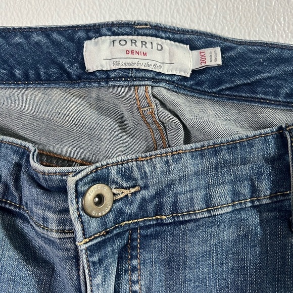 Torrid Denim Distressed Women's Skinny Jeans Size 20XT - Picture 7 of 10